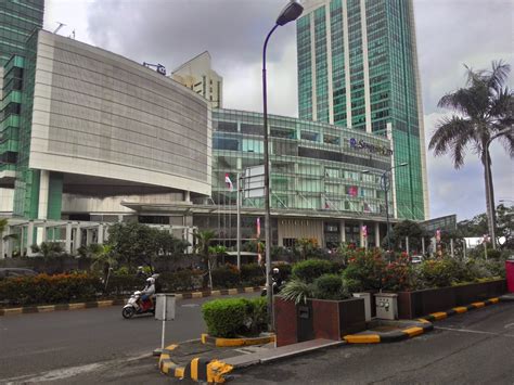 plaza senayan fairmont jakarta.